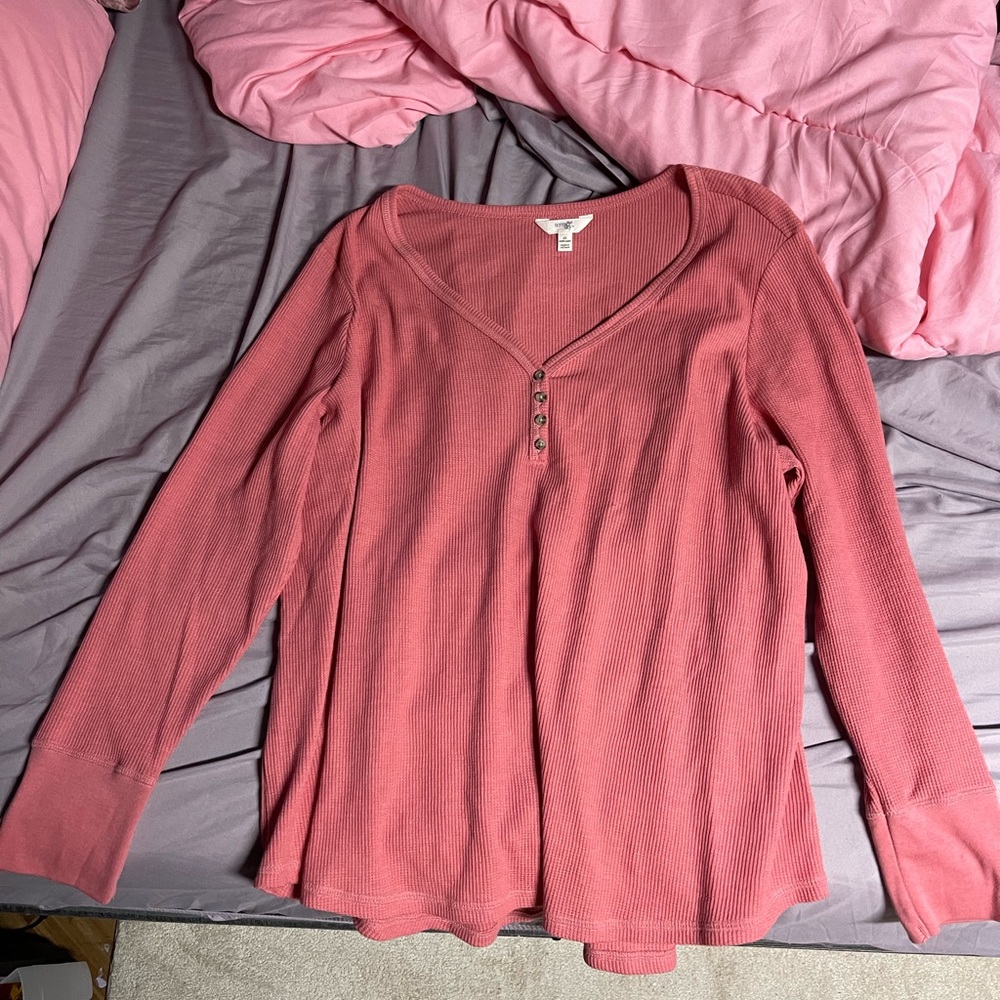 Brand new top 2XL never worn was too big when order came in!